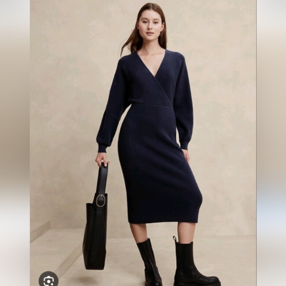 NWT Banana Republic Overlap-Neck Midi Sweater Dress Business Casual Sz S